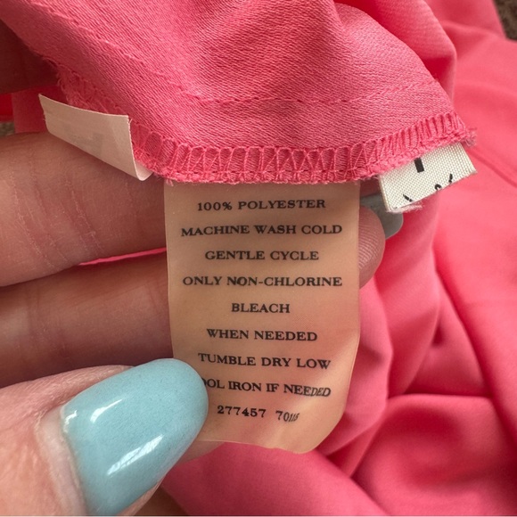 Ann Taylor Barbie Bubblegum Pink Cap Sleeve Top Blouse Drape Ruffle Size 2 - Picture 5 of 7